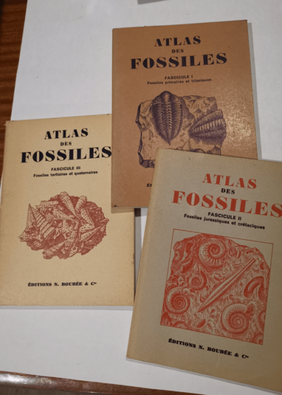 Atlas des fossiles. Fascicule I : Fossiles primaires et triasiques. Fascicule II : Fossiles jurassiques et crétaciques. Fascicule III : Fossiles tertiaires et quaternaires. - DENIZOT (Georges)