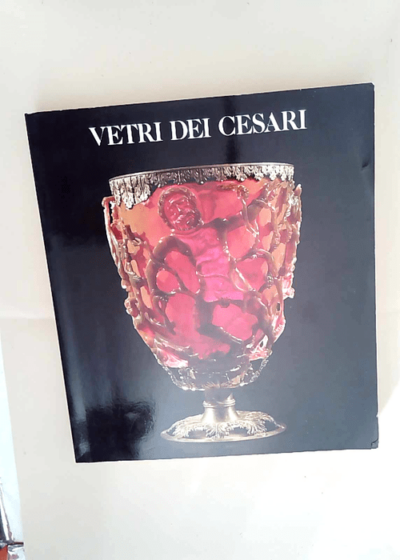 Vetri dei Cesari. Donald B. Fotogr.di M.Carrieri. Mostra presentata a Roma nel Novembre 1988 nelle sale dei Musei Capitolini. Harden - Donald B. Fotogr.di M.Carrieri. Mostra presentata a Roma nel Novembre 1988 nelle sale dei Musei Capitolini. Harden