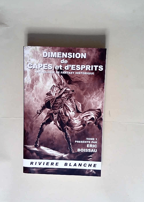 Dimension de Capes et d Esprits  – Eric Boissau