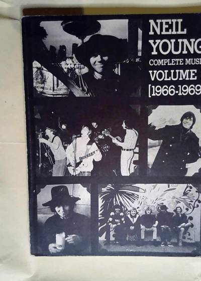 Neil Young Complete Music (1966-1969) - Young Neil