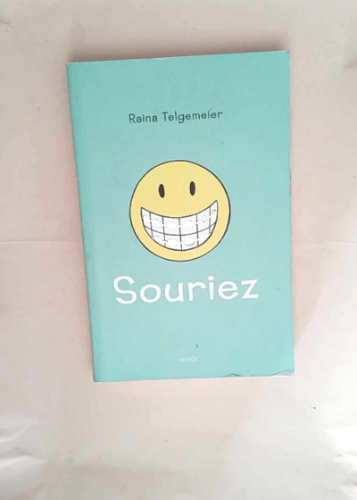 Souriez  - Telgemeier-R