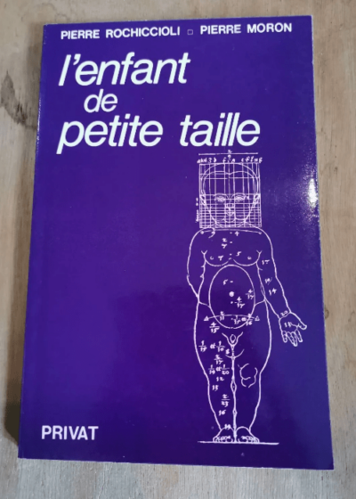 L'enfant De Petite Taille - Pierre Rochiccioli